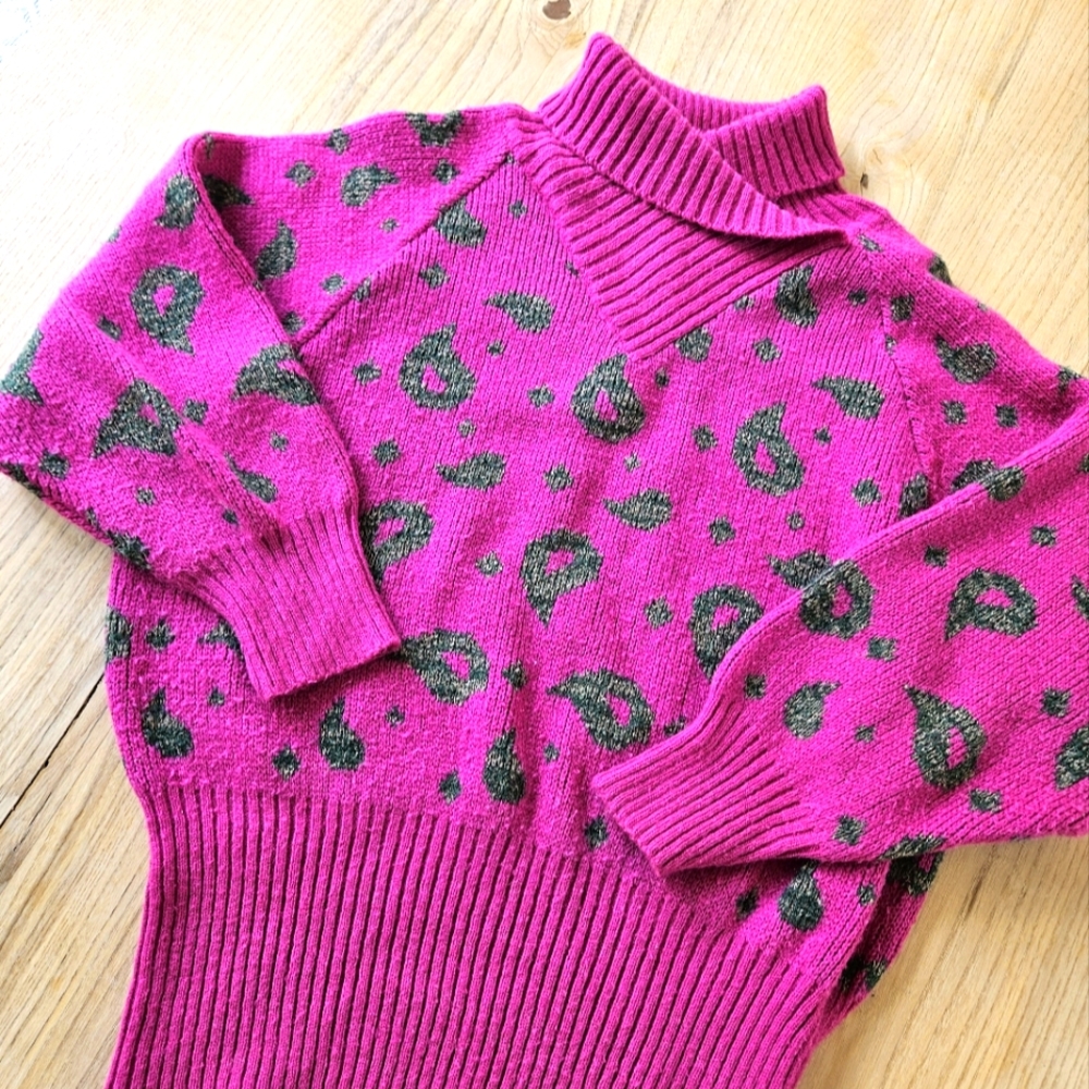 Vintage 80's Acrylic Blend Sweater Size L Pink Paisley